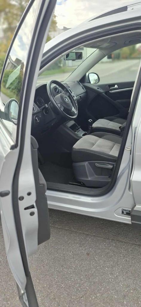 Volkswagen Tiguan Sport & Style BMT (bj 2014), Auto's, Gebruikt, SUV of Terreinwagen, Start-stop-systeem, 1390 cc
