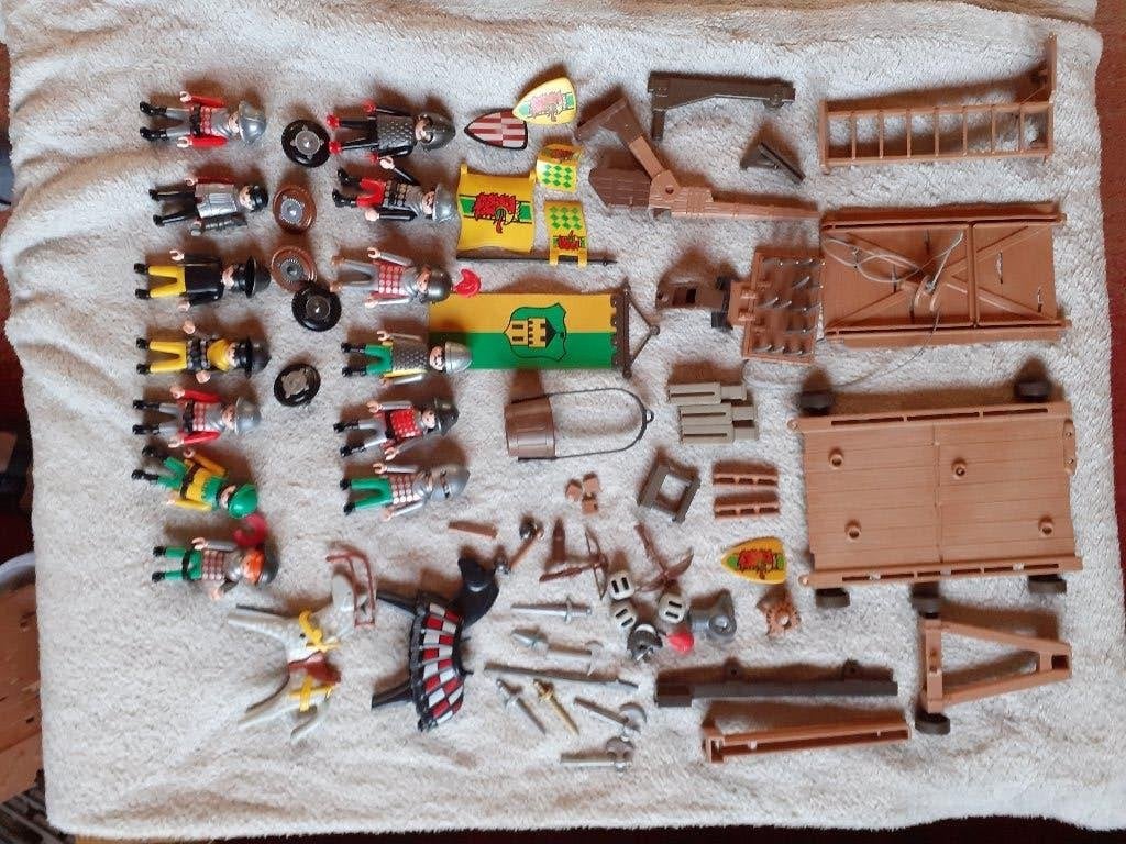 playmobil 3123 chateau fort et 3887 tour d'assaut de 1996, Enfants & Bébés, Enlèvement, Utilisé, Château/Fort
