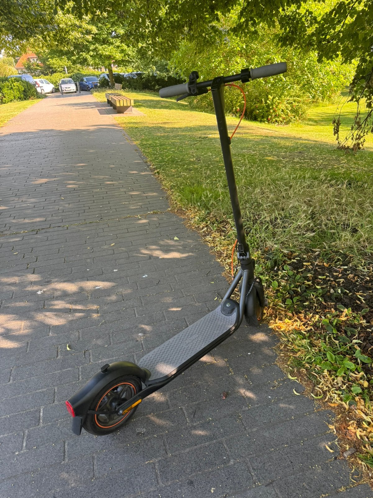 Ninebot elektrische step, Fietsen en Brommers, Ophalen, Zo goed als nieuw