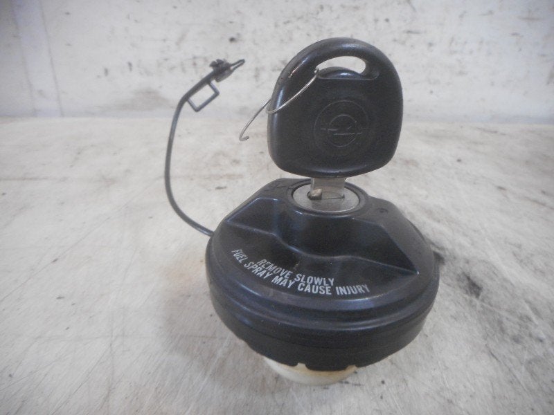 TANKDOP Opel Agila (A) (01-2000/12-2007), Gebruikt, Opel, Opel Automobile GmbH, Kontakt-opel@opel.com