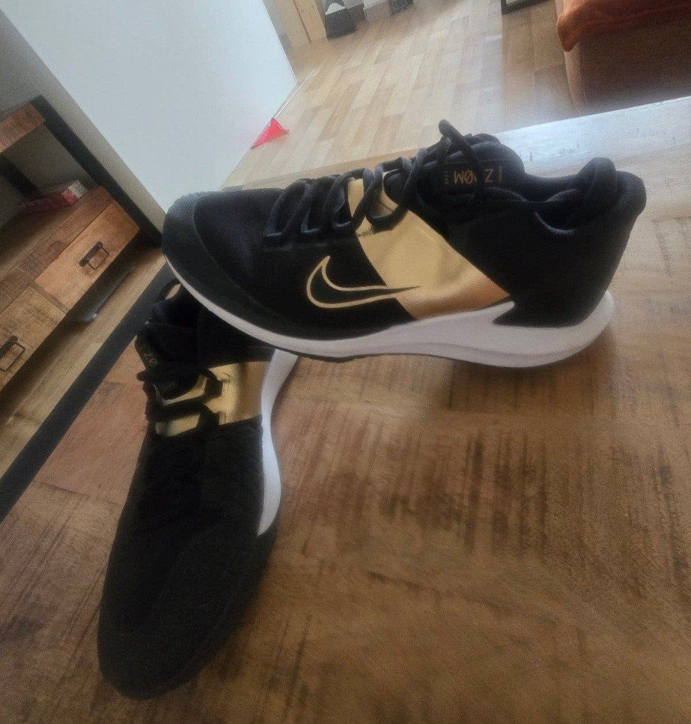 sportschoenen nike 42 origineel, Ophalen, Sportschoenen