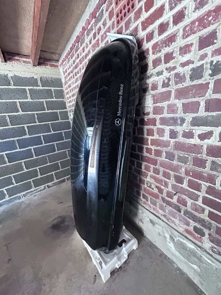 Coffre de toit Mercedes-Benz d’origine + barres de toit GLA, Auto diversen, Dakkoffers, Zo goed als nieuw, Ophalen