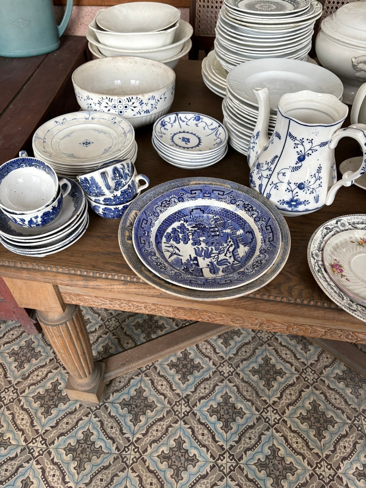Serviesgoed blauw, Ophalen