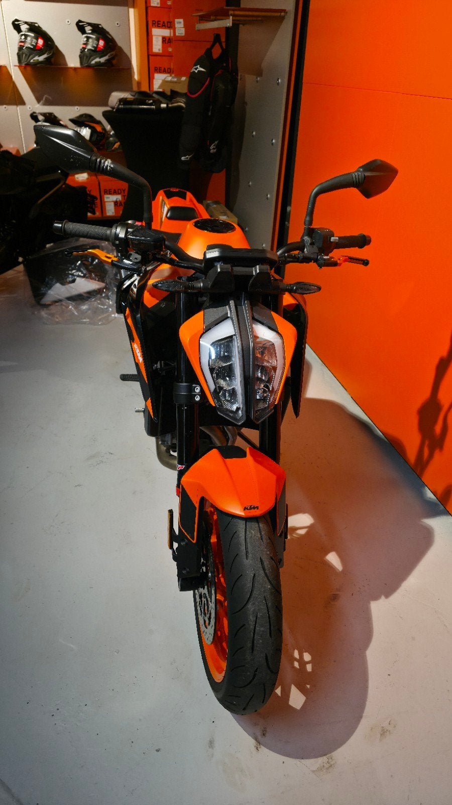 KTM 890 Duke GP, Motoren, Occasion, KTM, Info@dam-racing.be, Bedrijf