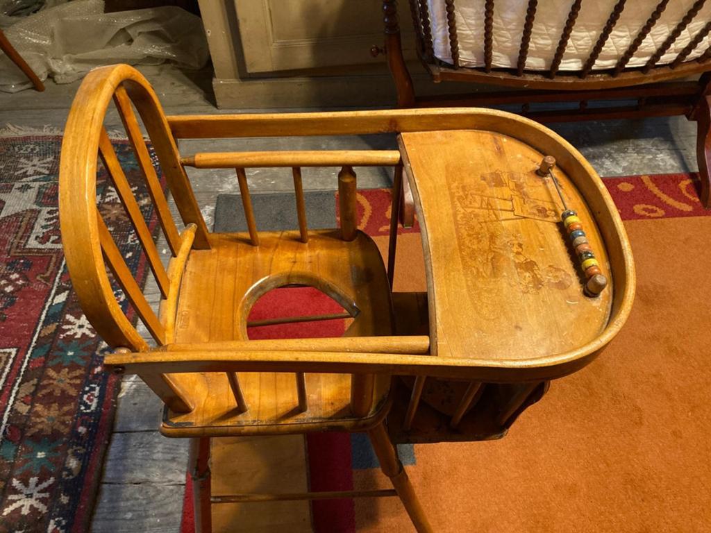 Haute chaise enfants, Enlèvement
