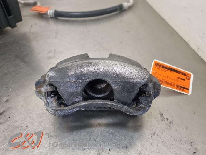 Etrier de frein (pince) avant gauche d'un Volkswagen Caddy, Volkswagen, -, 3 mois de garantie, Utilisé