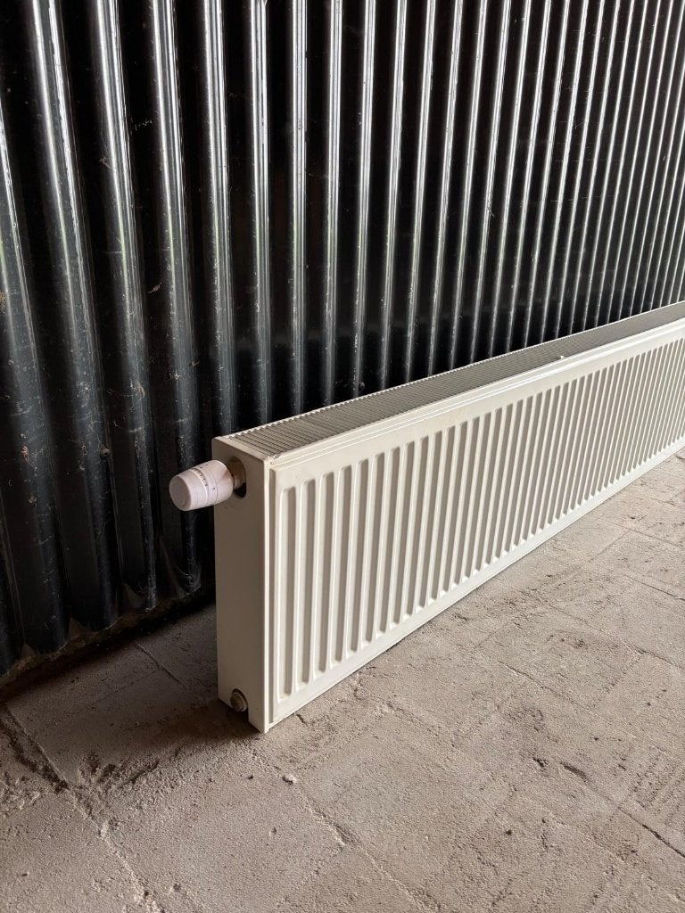 radiator 197x40x10cm, Doe-het-zelf en Bouw, Ophalen, Zo goed als nieuw, Radiator