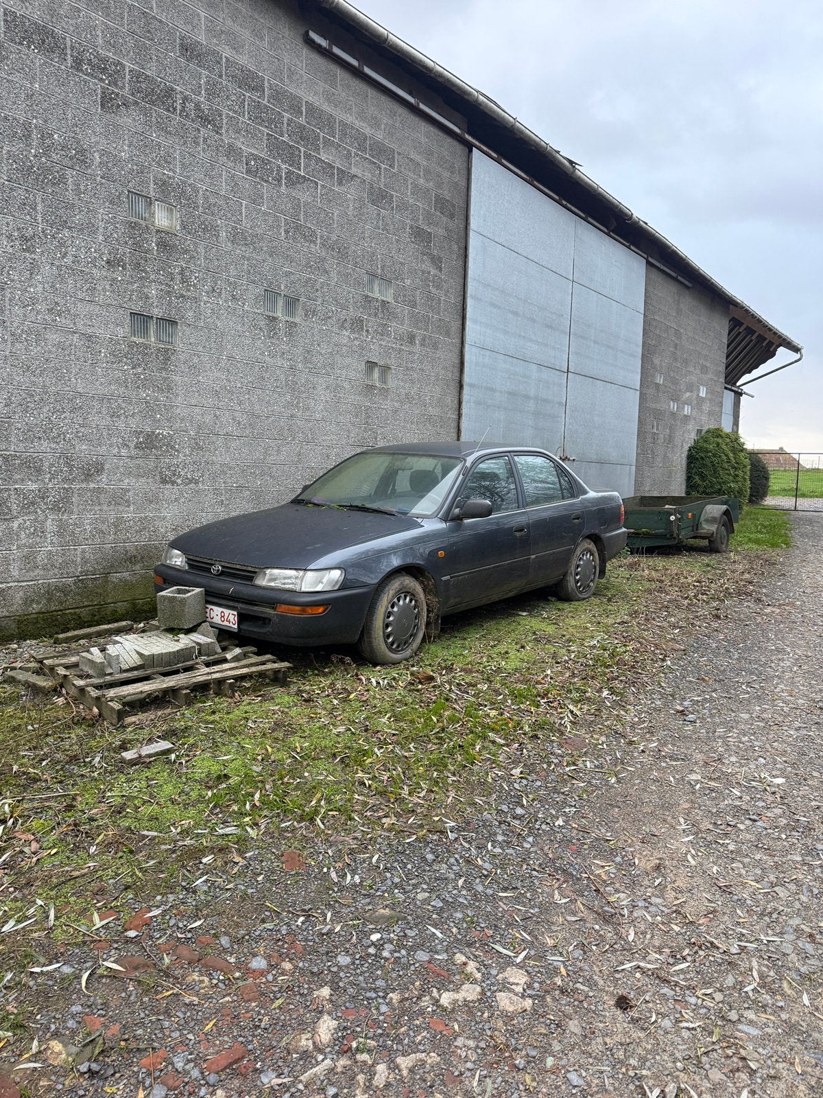Oldtimer Toyota Corolla, Autos, Achat, 4 portes, Boîte manuelle, Corolla