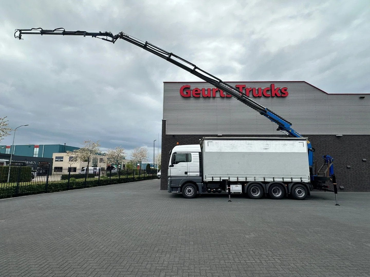 MAN TGX 35 460 8X2 SCHUIFZEIL MET PALFINGER PK34.002 E+ JIB, Auto's, Automaat, 338 kW, MAN, Diesel