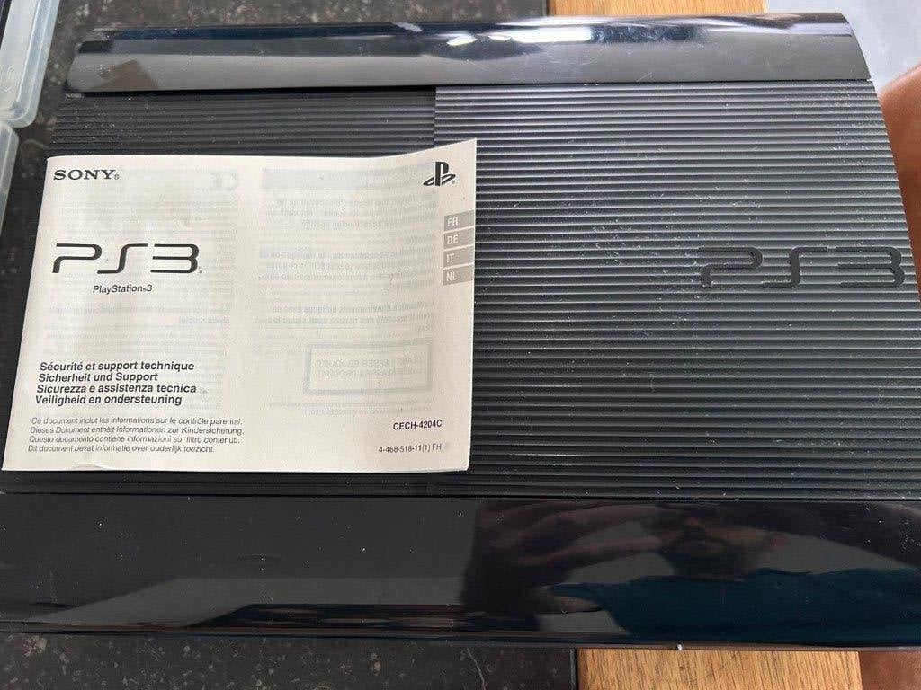 Playstation 3 Charcoal Black 500Gb (Super Slim) CECH-4204C, Games en Spelcomputers, Spelcomputers | Sony PlayStation 3, Ophalen