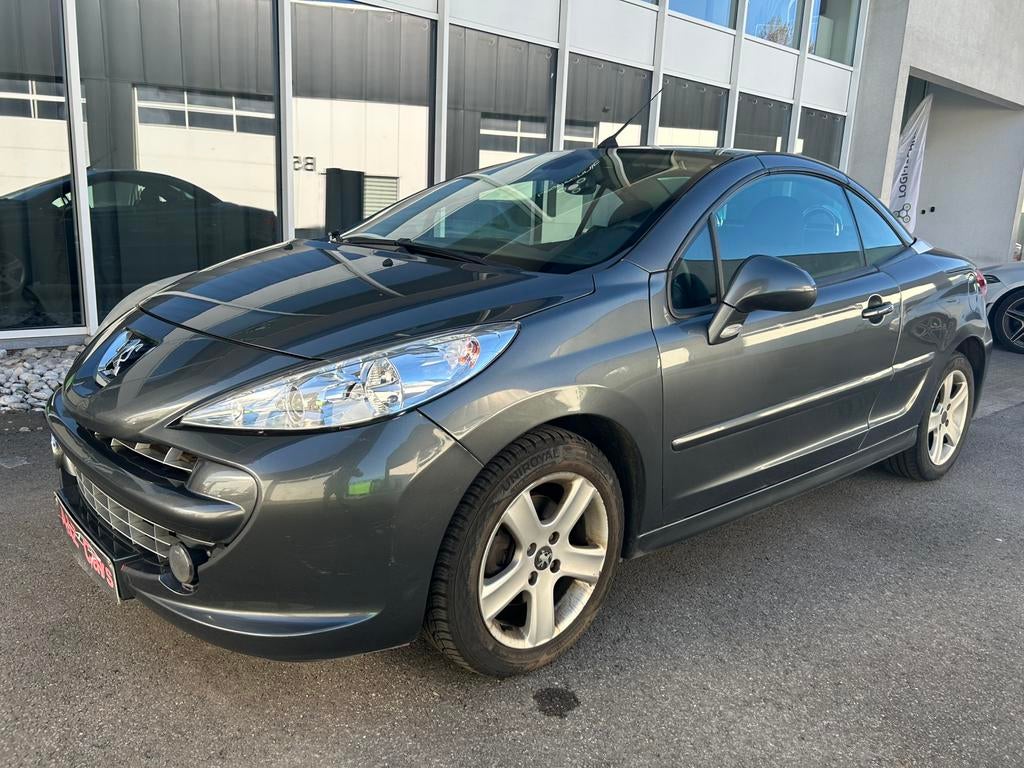 Peugeot 207cc 1.6 HDI Cabrio in goede staat, Euro 5, Stof, Parkeersensor, Zwart