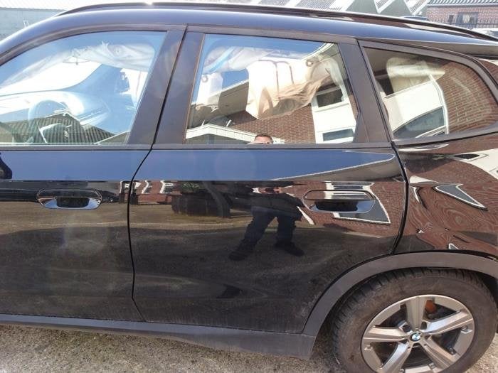 Portier 4Deurs links-achter van een BMW X1 (668), Gebruikt, -, Deur, -