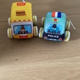 2 speelgoed autootjes, Ophalen, Gebruikt
