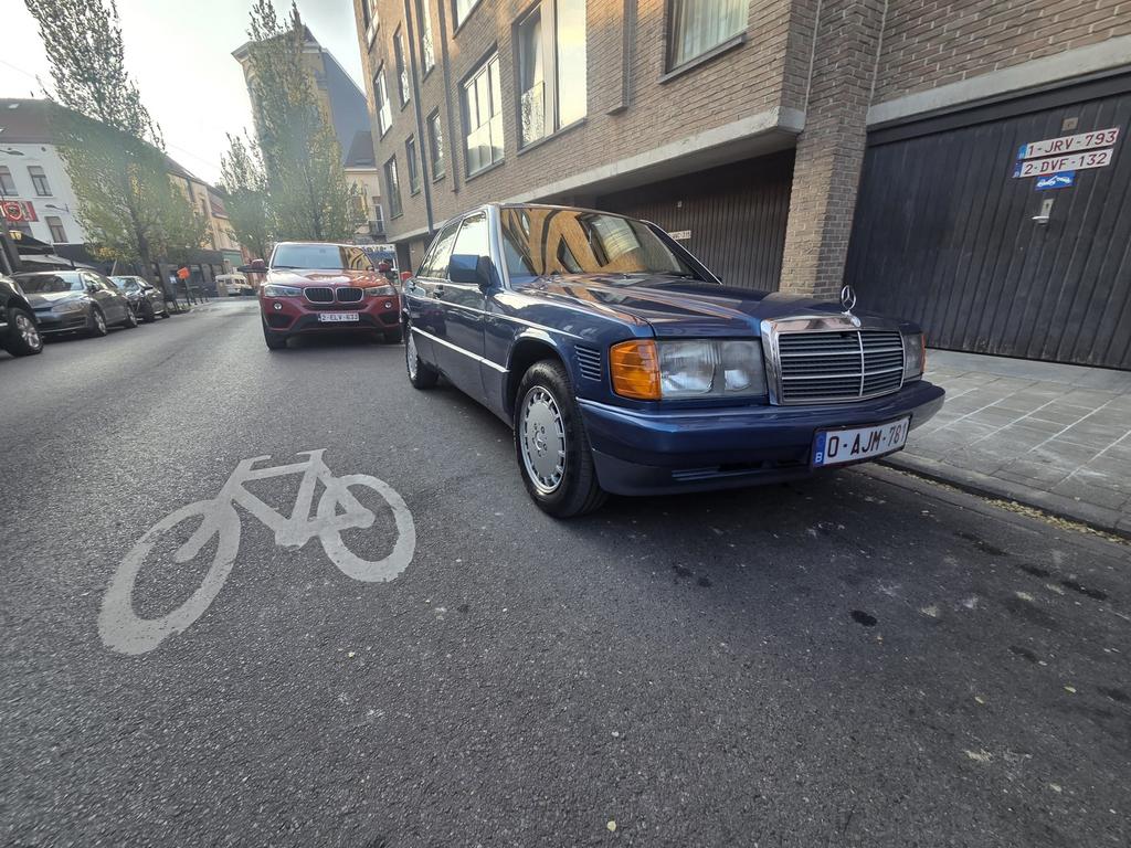 Mercedes 190 2.5 turbodiesel, Auto's, Automaat, Leder, Diesel, 5 deurs
