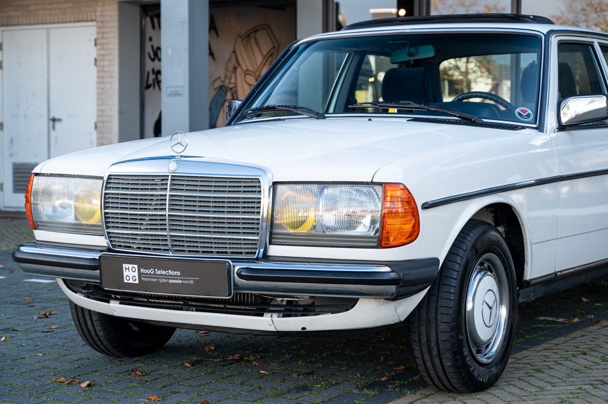 Mercedes-Benz 200-serie 230E (automatique), Autos, 100 kW, Achat, Série 200, 4 portes