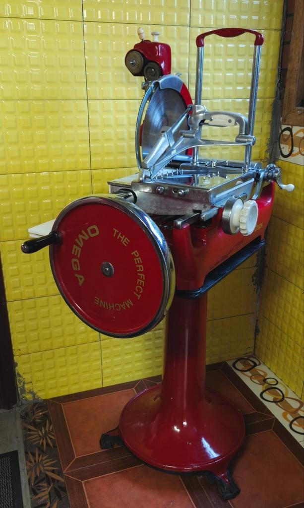 Omega snijmachine, Trancheuse, Enlèvement