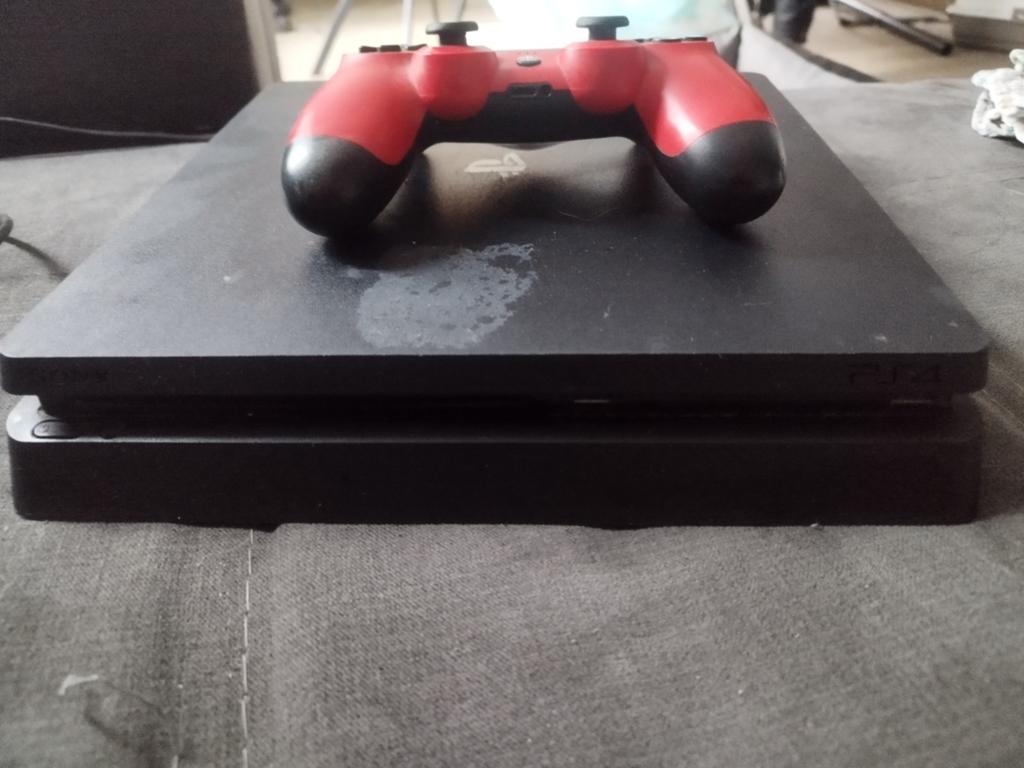 PlayStation 4, Games en Spelcomputers, Ophalen