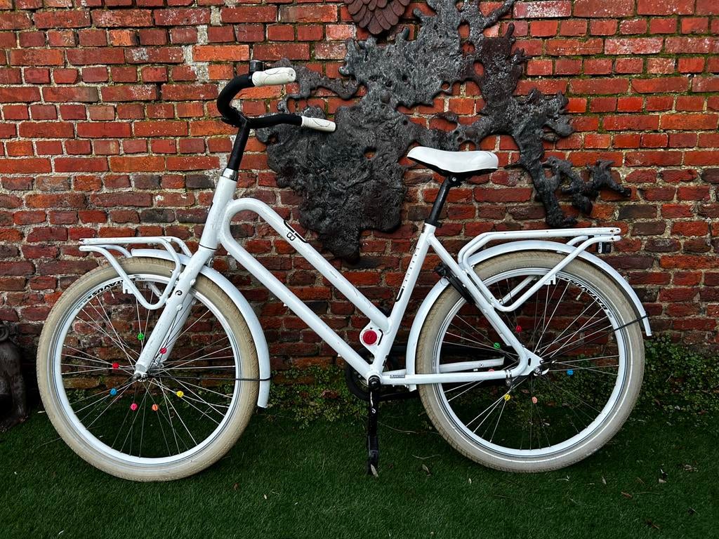 Witte torpedo fiets van Batavus, Vélos & Vélomoteurs, Vélos | Femmes | Vélos pour femme, Utilisé, Batavus, Accès (extra) bas, Enlèvement