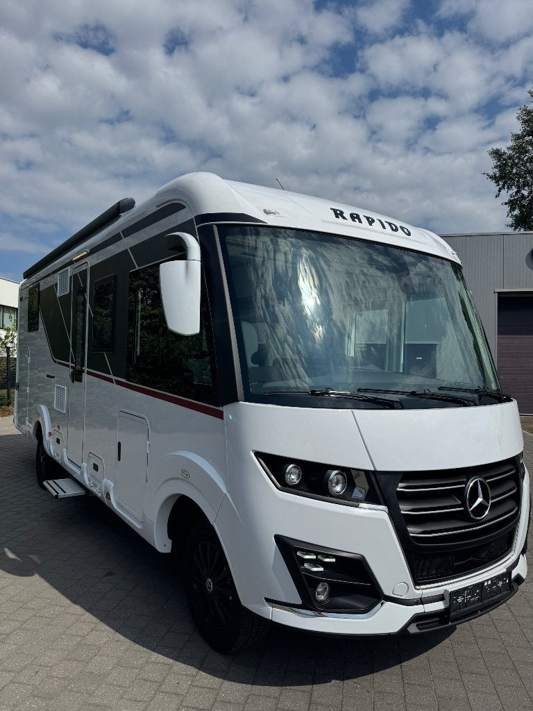 Rapido I96M mercedes *hydr steunpoten*solar 400 w* 2 batt, Caravanes & Camping, Camping-cars, Jusqu'à 5, Réfrigérateur, Intégral