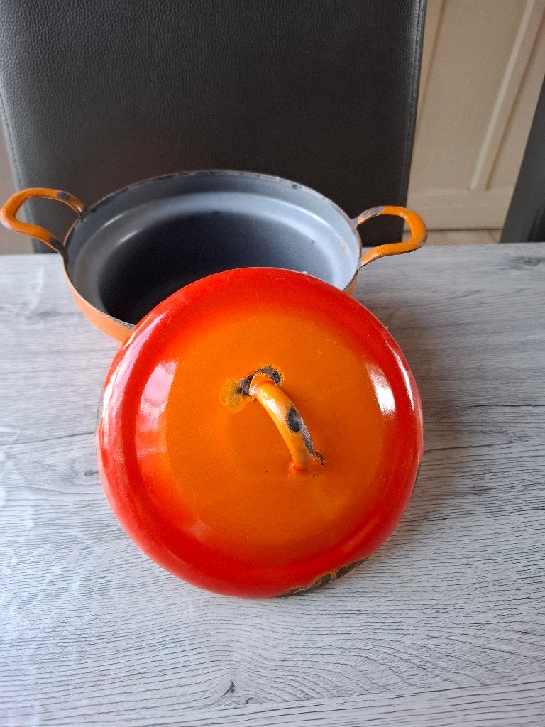 Vintage oranje stoofpotje, Collections, Enlèvement, Maison et Meubles
