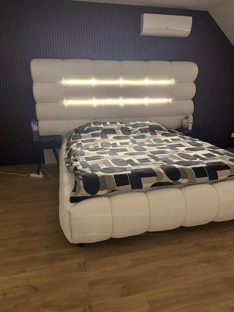 Bed van Teddy stof