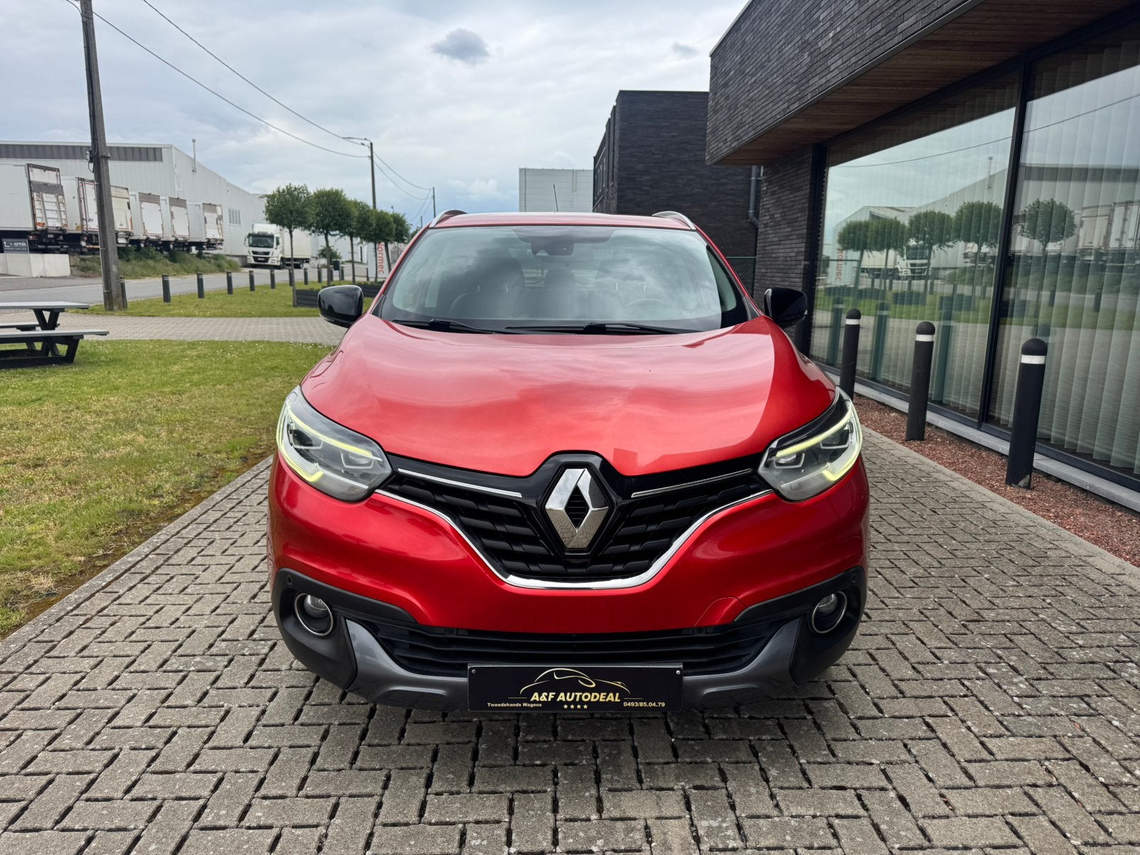 Renault kadjar Bose Edition1.2benzine automaat euro6 gekeurd, Auto's, Kadjar, Leder en Stof, 5 zetels, 5 deurs