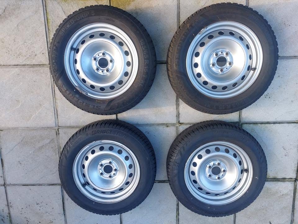 4 winterbanden 165/65 R15 op 15 inch velgen, Auto-onderdelen, Ophalen, Gebruikt, 15 inch, Velg(en)
