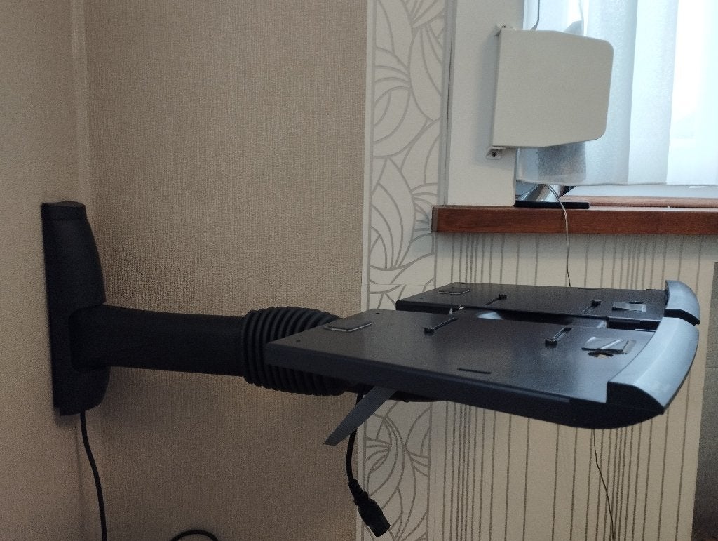 Bras TV articulé - VOGEL'S Optiforma, Enlèvement, Comme neuf