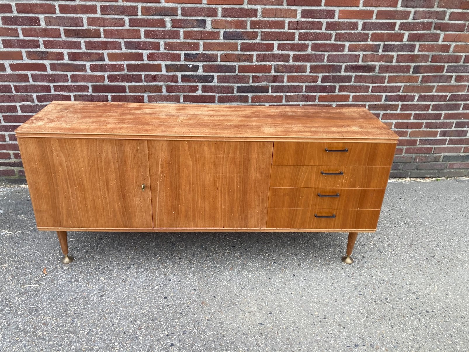 Vintage mid century dressoir kast teakhout, Antiek en Kunst, Antiek | Meubels | Kasten, Ophalen