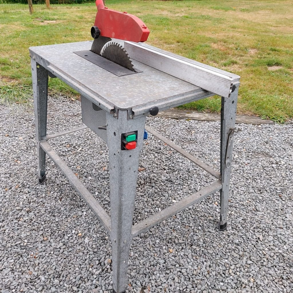 Zaagtafel, Doe-het-zelf en Bouw, Gereedschap | Zaagmachines, Ophalen, Gebruikt, Overige typen, Atika