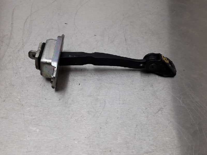 MECANISME DE VEROUILLAGE PORTE AVANT DROITE Qashqai (J11), Utilisé, Avant, Nissan