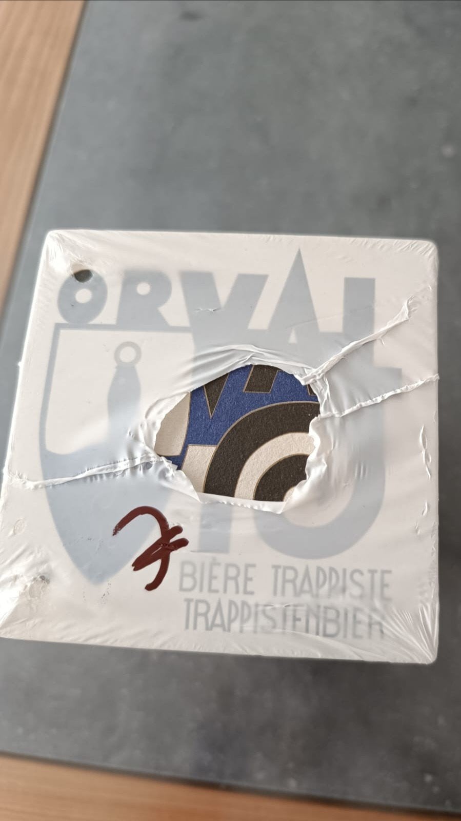 bierviltjes vn het biermerk Orval.€1=1bierviltje., Ophalen