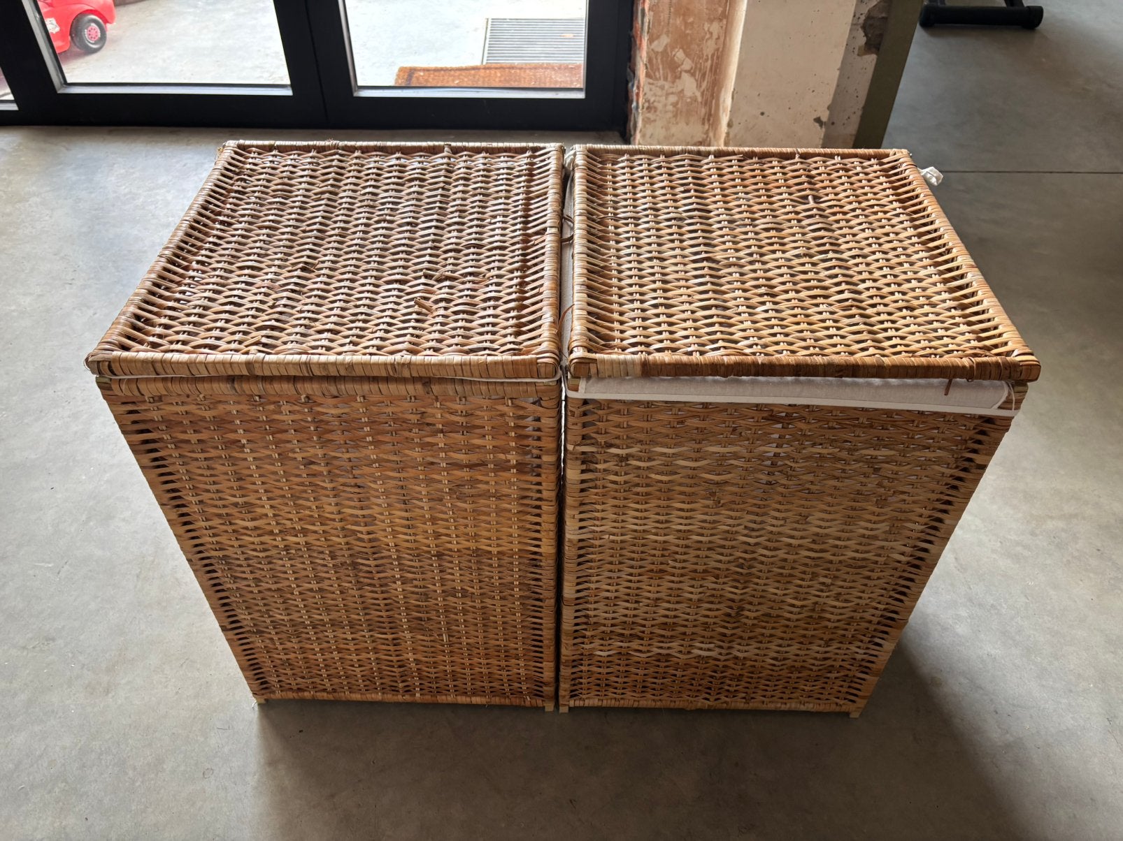 Twee rieten wasmanden IKEA, Huis en Inrichting, Woonaccessoires | Kisten, Ophalen, Minder dan 50 cm, Minder dan 50 cm, Zo goed als nieuw