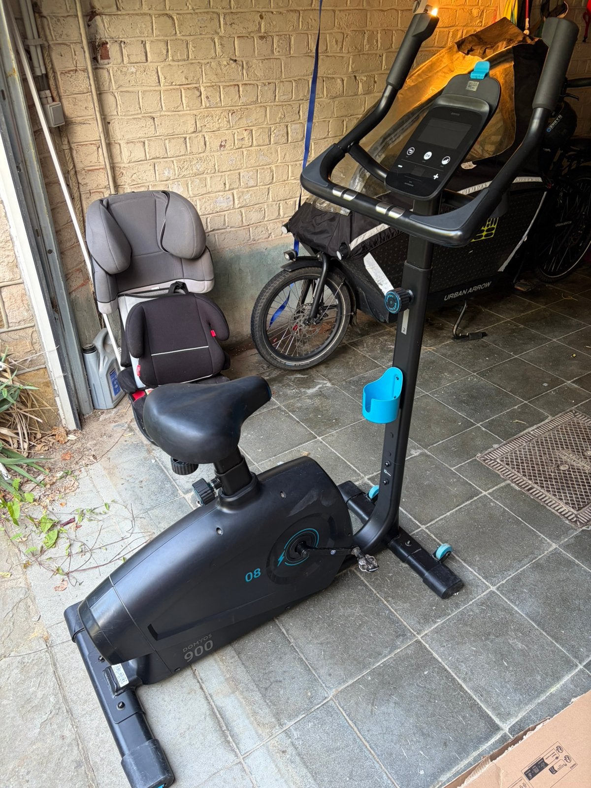 Vélo d’appartement / biking DOMYOS 900 – Excellent état, Enlèvement, Utilisé, Autres matériaux, Jambes