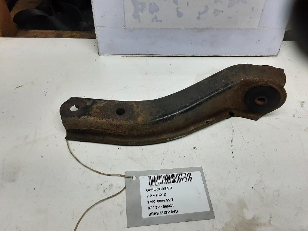 BRAS DE SUSPENSION AVANT DROIT (TRIANGLE) Opel, Utilisé, Rue de l'Espoir 34 34
4030  GRIVEGNÉE, BE, Info@Collignon.be, Opel