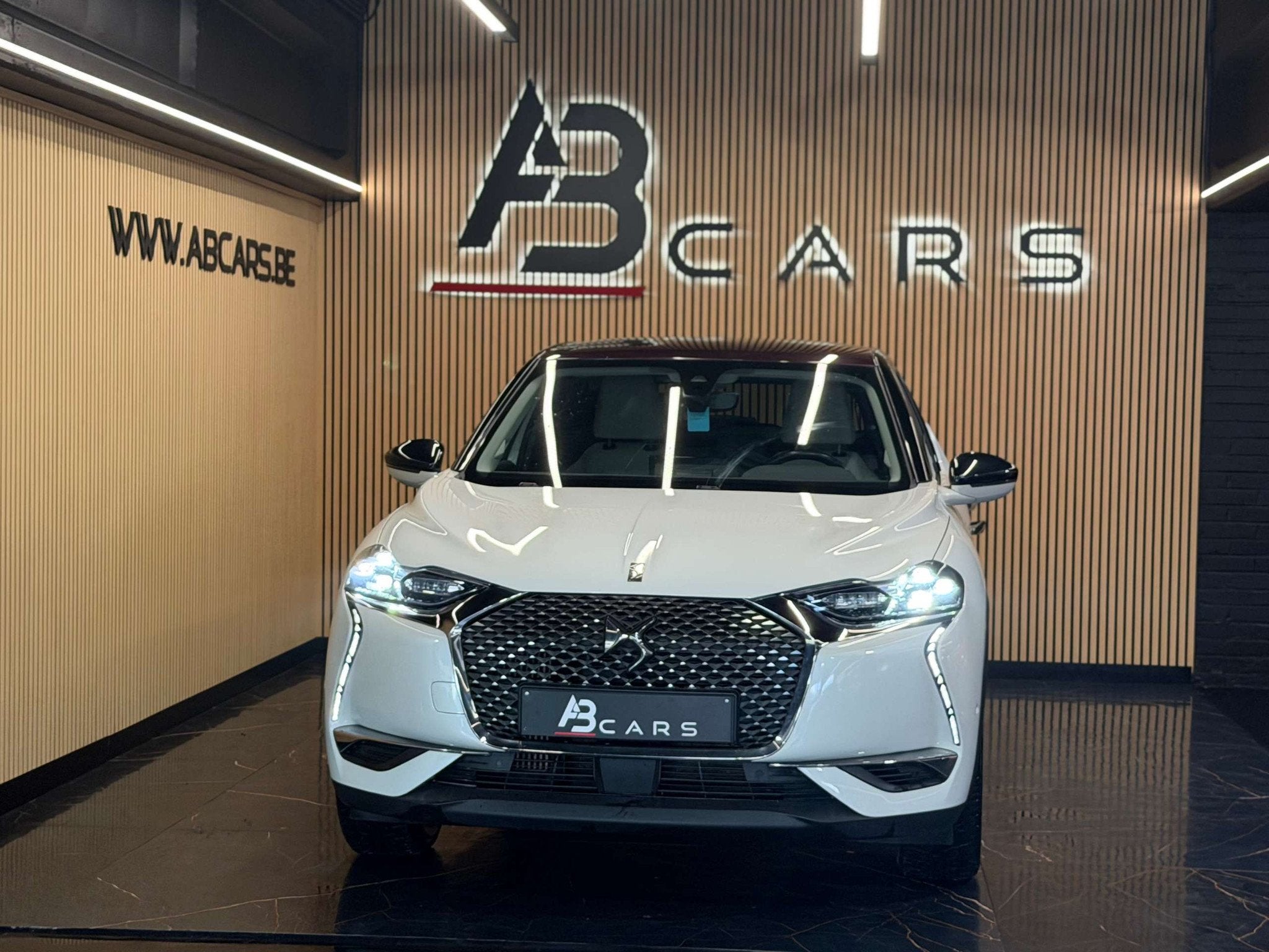 DS Automobiles DS 3 Crossback 1.2 Performance Line * GARANTI, Autos, DS, Cuir, 75 kW, Achat, Euro 6