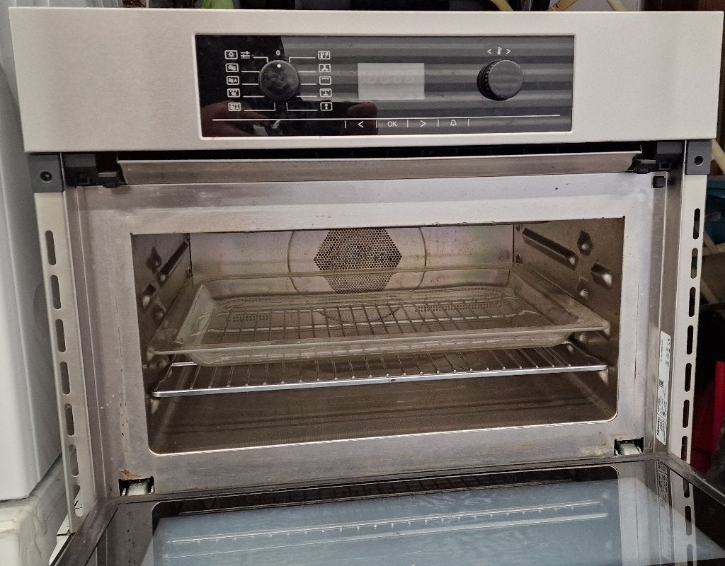Miele Combi Oven, Elektronische apparatuur, Ophalen, Gebruikt, Inbouw, 45 tot 60 cm
