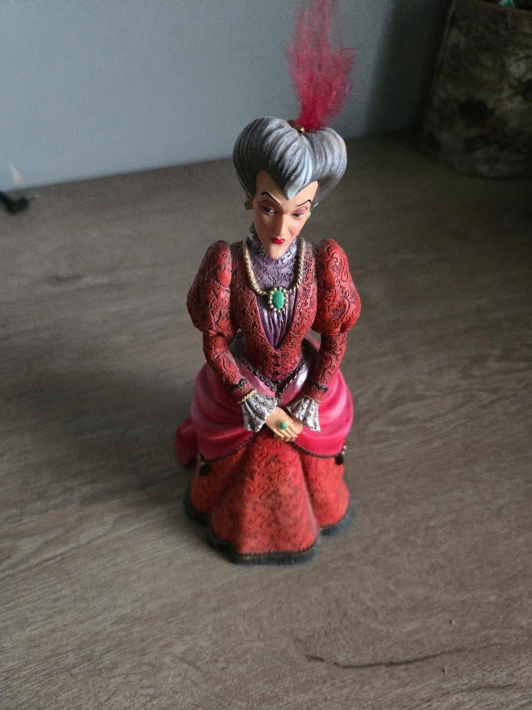 Disney traditions, Verzamelen, Disney, Ophalen of Verzenden, Assepoester of Belle, Zo goed als nieuw, Beeldje of Figuurtje
