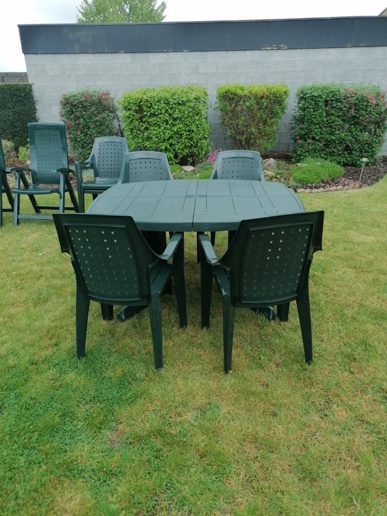 Tuinset Curver, Tuin en Terras, Ophalen, Kunststof, Meer dan 8 zitplaatsen, Zo goed als nieuw