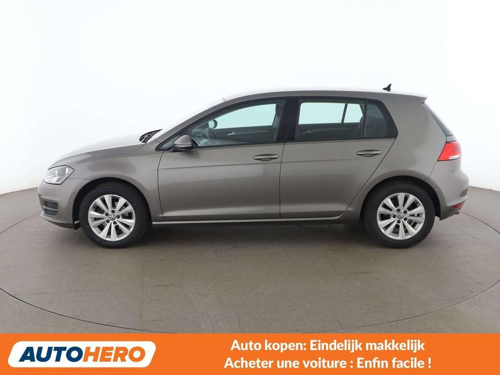 Volkswagen Golf 1.2 TSI Trendline BlueMotion Tech (bj 2016), Auto's, Volkswagen, Voorwielaandrijving, Stof, Gebruikt, Golf