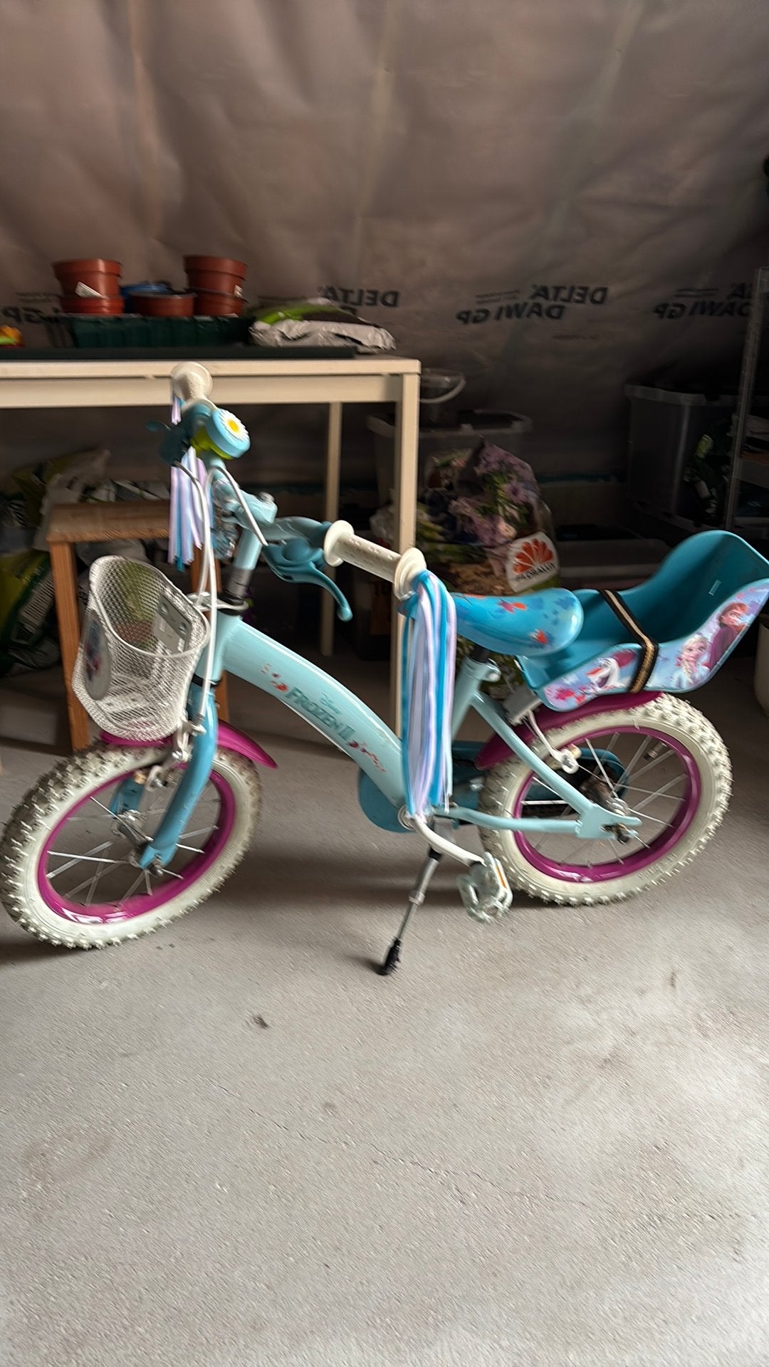 Meisjesfiets Disney Frozen 14 inch, Fietsen en Brommers, Ophalen, Zo goed als nieuw, Dames