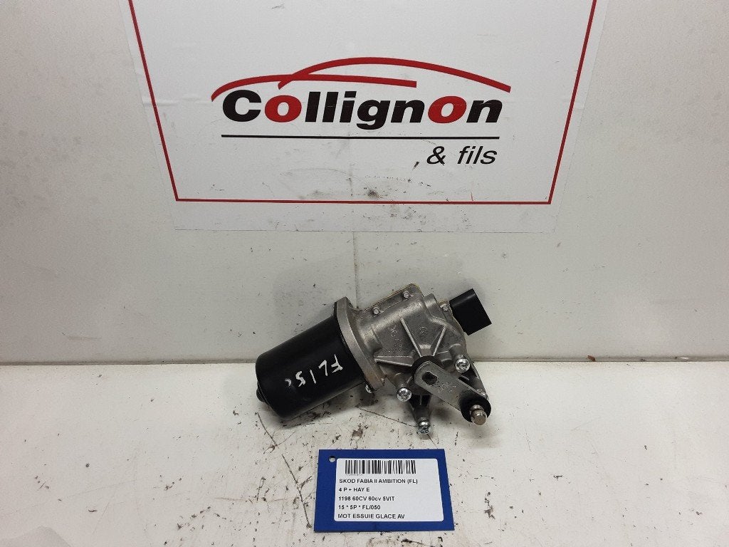 MOTEUR ESSUIE-GLACE AVANT Skoda Fabia II Combi, Mevr. I. Hauben, Utilisé, Skoda, Rue de l'Espoir 34 34
4030  GRIVEGNÉE, BE
