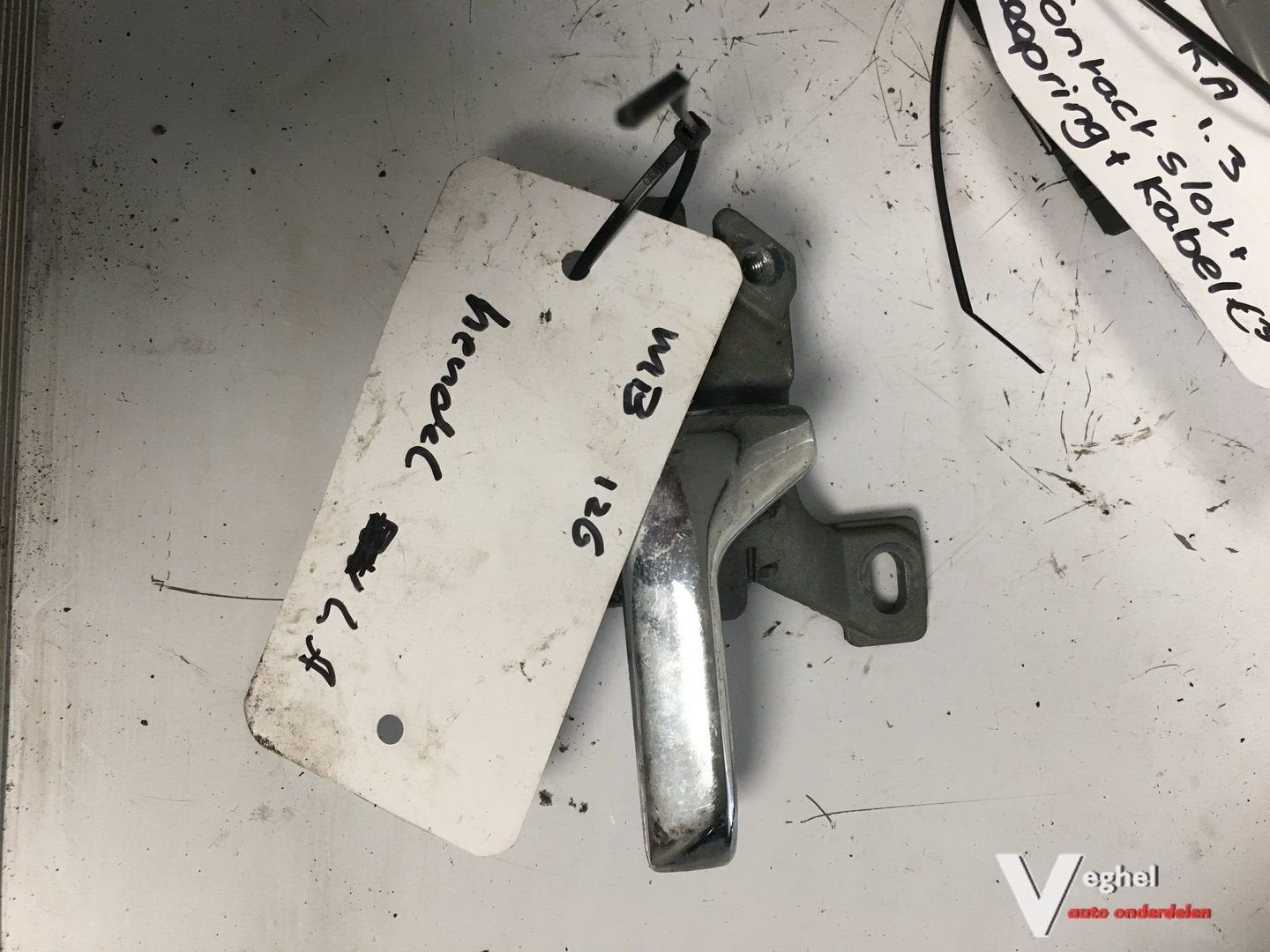 Mercedes w126 Deurgreep Linksachter, -, Utilisé, Porte, -