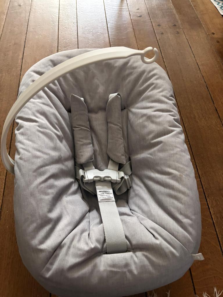 Stokke newborn, Enlèvement, Comme neuf