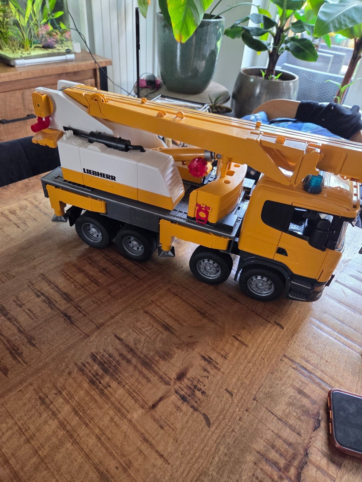 kraanwagen met licht en geluid, Enlèvement