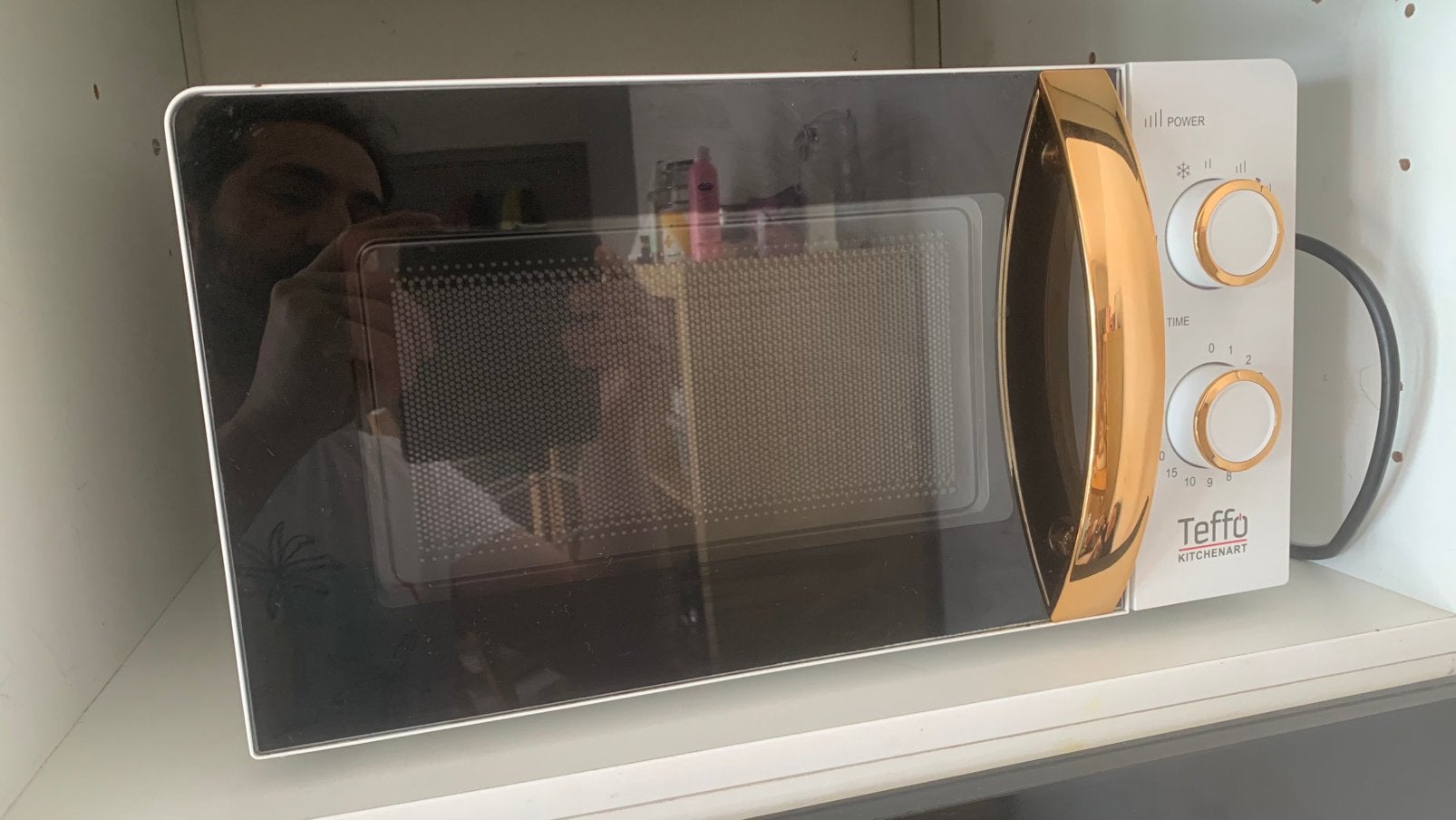Teffo KitchenArt magnetron in wit en goud - Zeer goede staat, Elektronische apparatuur, Microgolfovens, Ophalen, Zo goed als nieuw