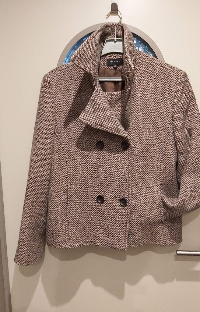 Lener Industry, korte mantel - jasje, blazer, mt 42, 40% wol, Ophalen of Verzenden, Zo goed als nieuw, Maat 42/44 (L), Bruin