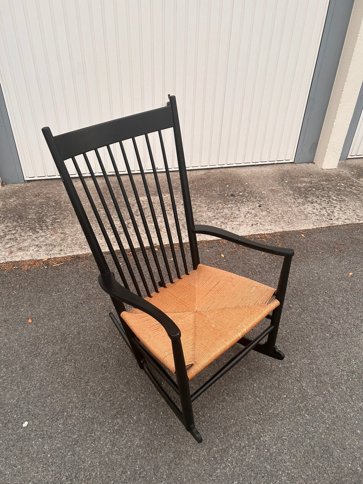 Hans J wegner stoel, Ophalen, Zo goed als nieuw