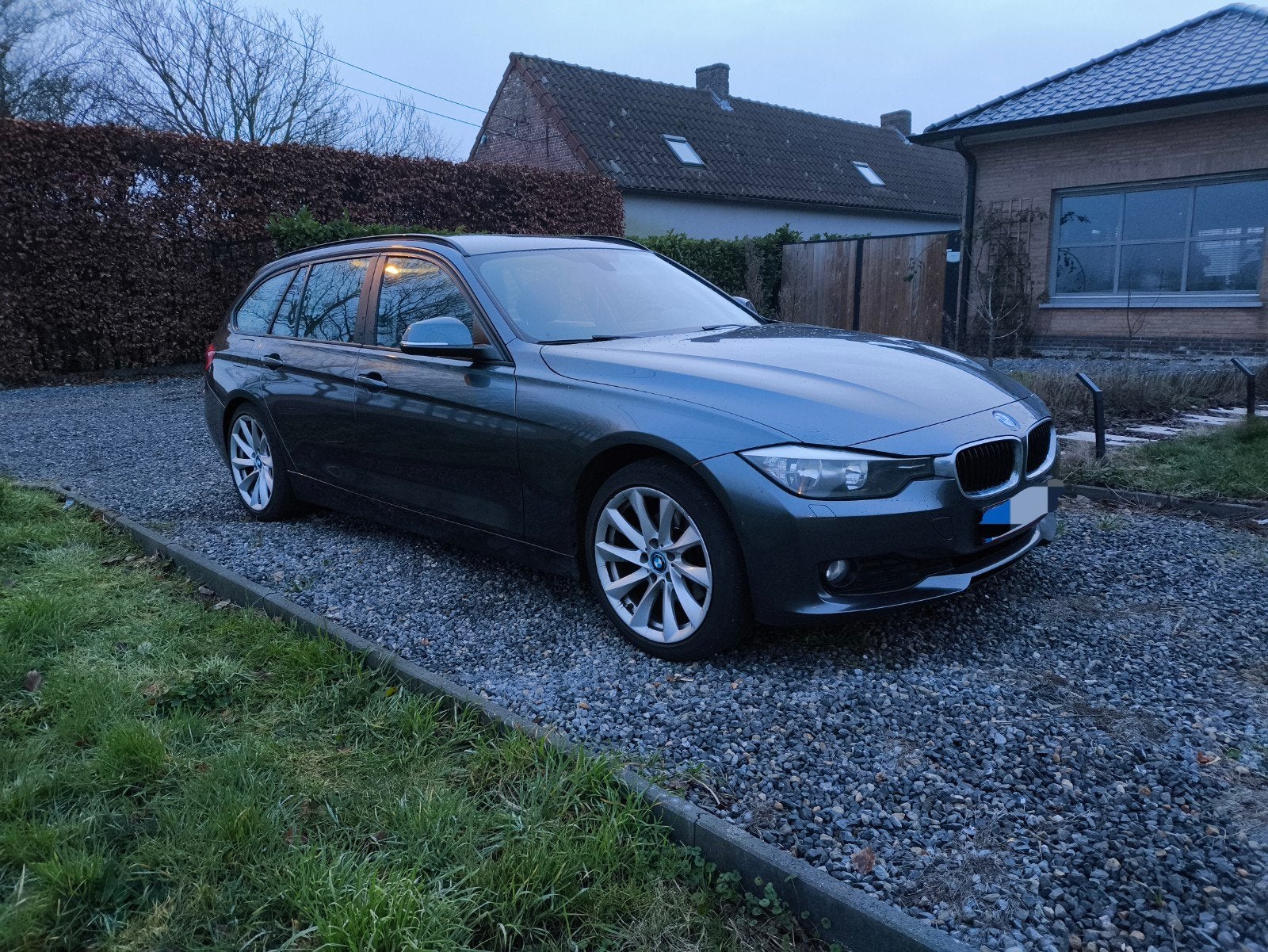 BMW E31 320d automaat euro 6b, Auto's, Automaat, Trekhaak, Particulier, Te koop