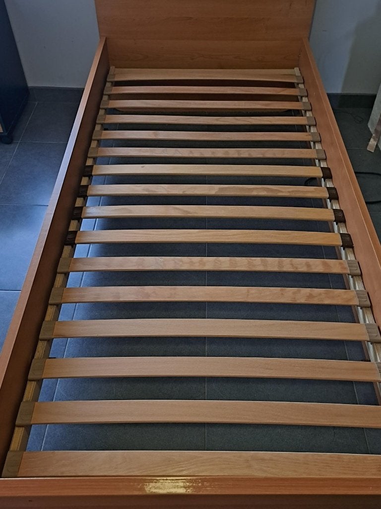 1 persoonsbed + lattenbodem, Kinderen en Baby's, Kinderkamer | Bedden, Ophalen, 85 tot 100 cm, Gebruikt, Lattenbodem